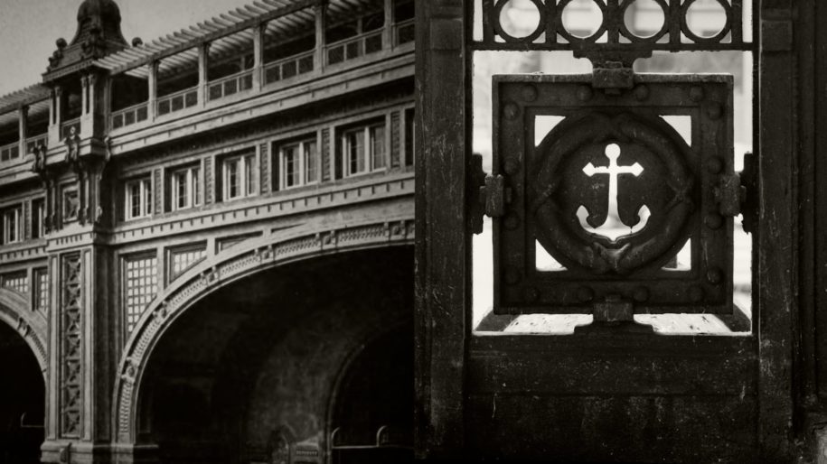 Cartier - The Iconic Age - Old Shots of Maritime Building in New York