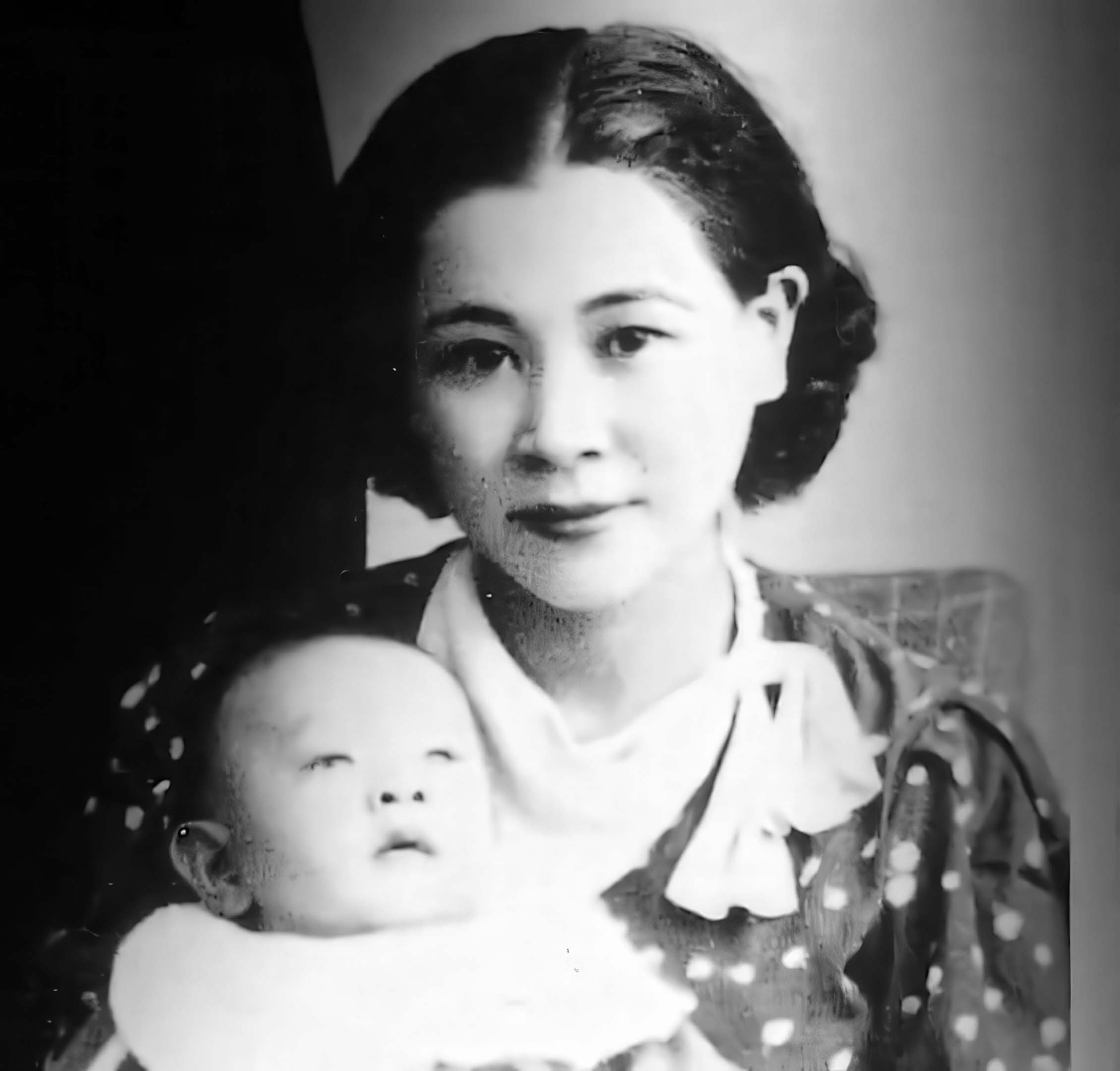 Hayao Miyazaki as a child with his mother Yoshiko Miyazaki